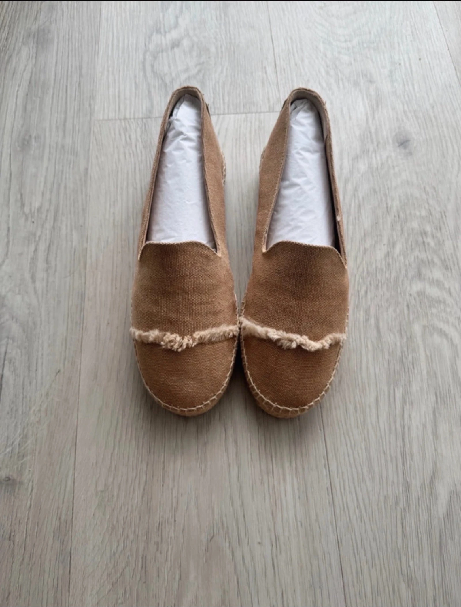 Castañer Alpercatas/Espadrilles Bege – Tam. 36 –Novas  – photo 3